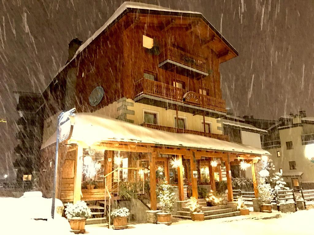 Hotel Mignon 브루일서비니아 외부 사진